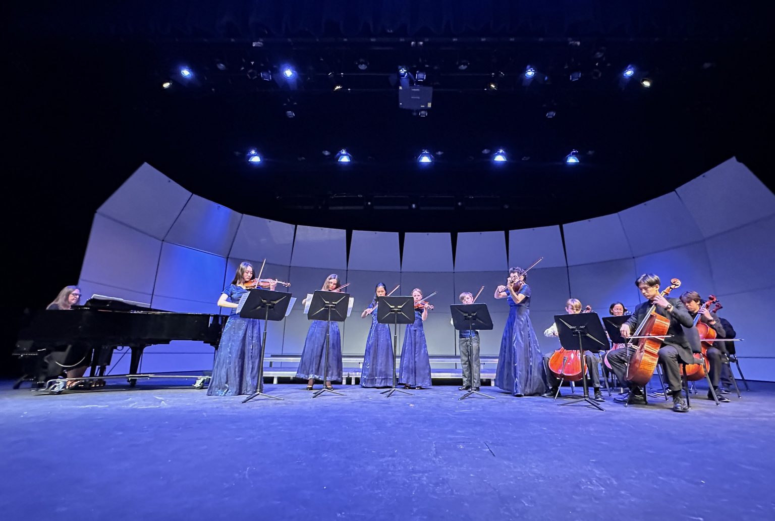 Gallery 3 - Ukiah Youth Concert