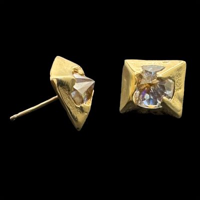14 karat gold and moissanite pyramid studs